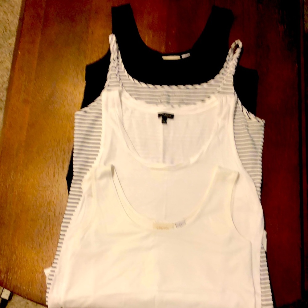 Set of 4 Tanks